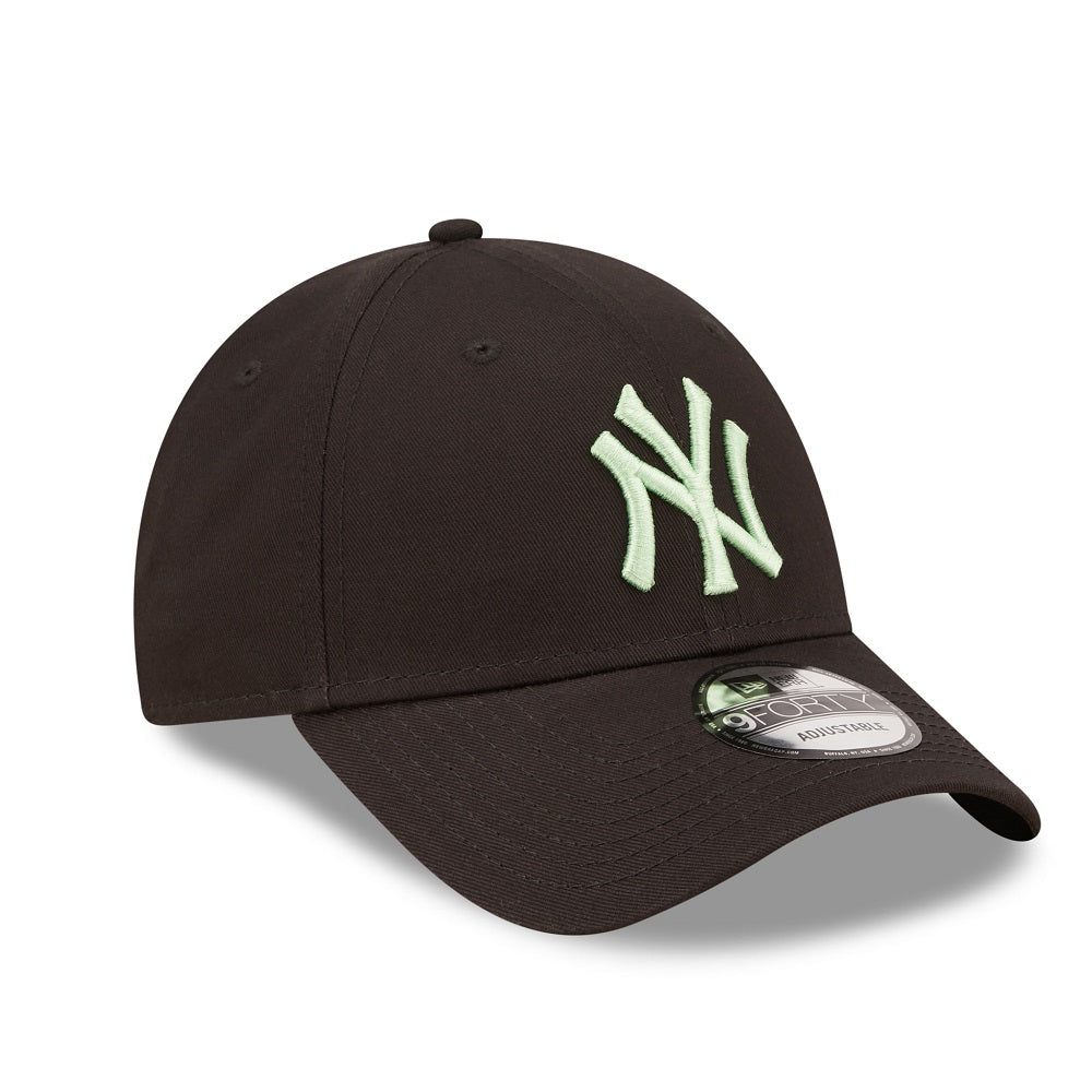 New Era New York Yankees League Essential 9FORTY Cap in grün kaufen