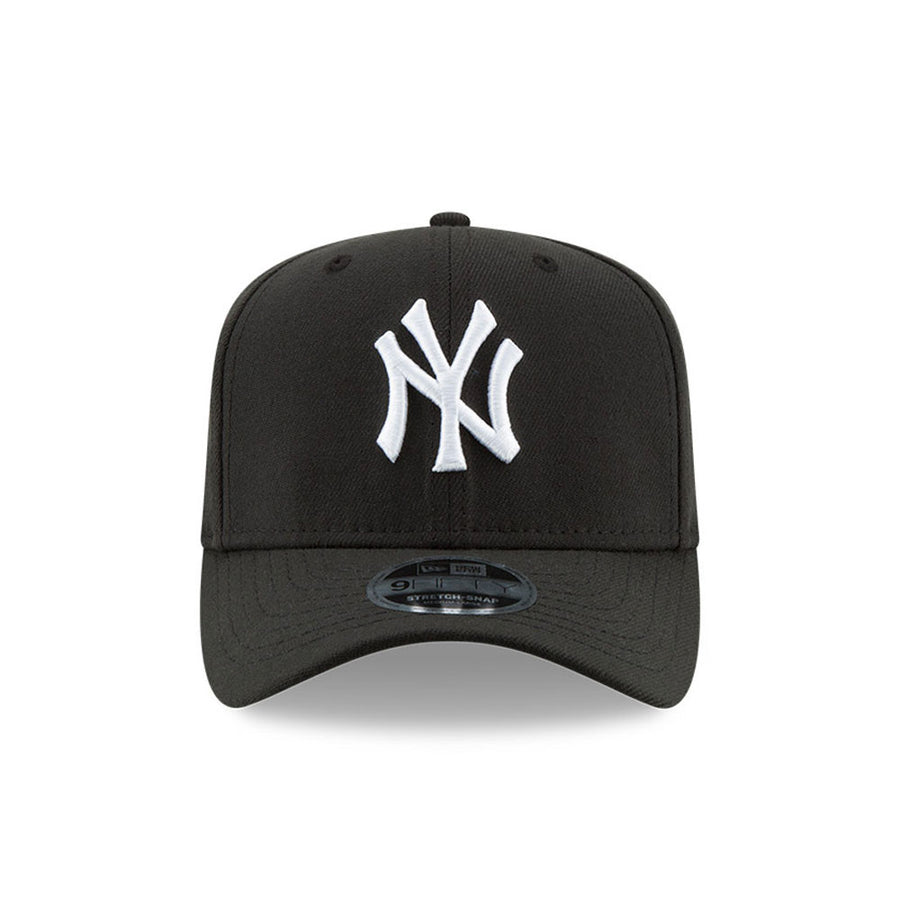 New York Yankees 9FIFTY Stretch Snap Black Cap