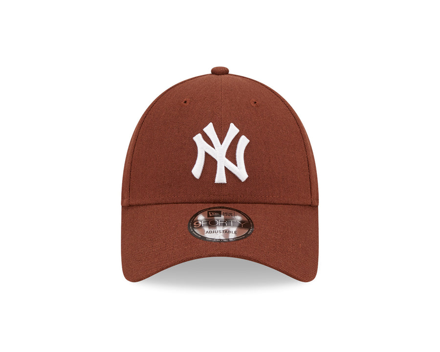 New York Yankees 9FORTY Linen Brown Cap
