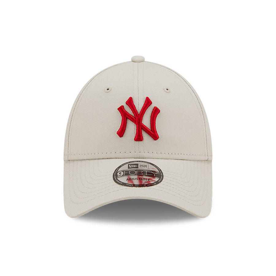 New York Yankees 9FORTY League Essential Stone Cap