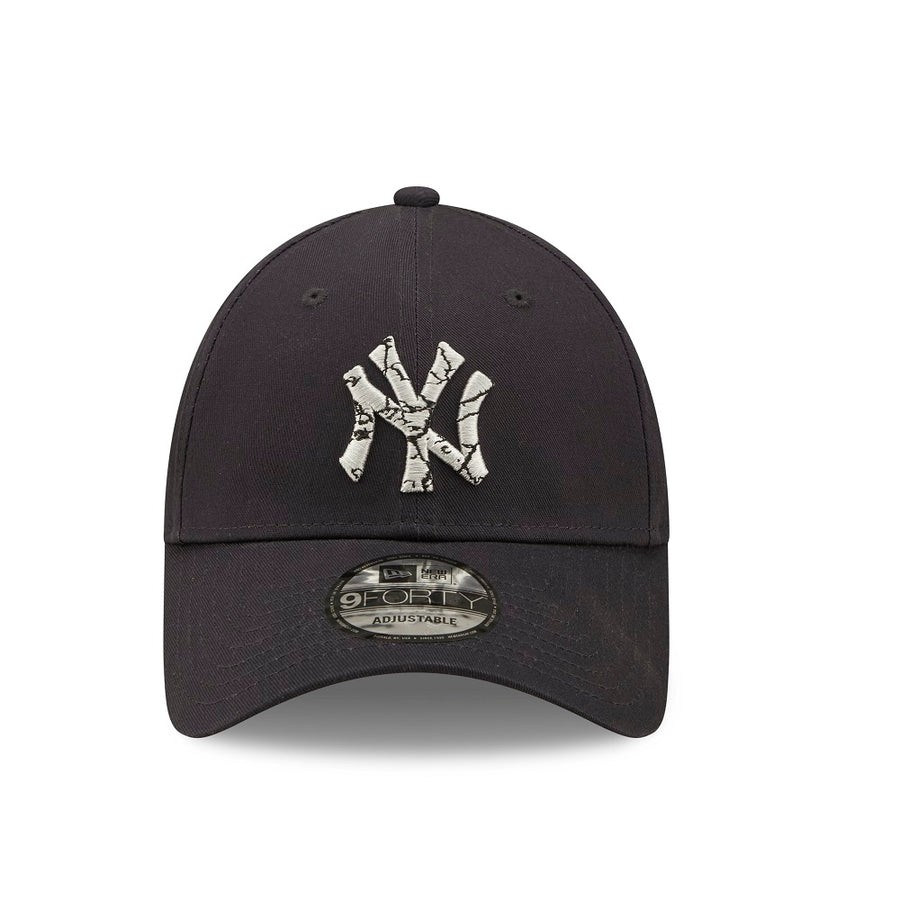 New York Yankees 9FORTY Marble Infill Navy Cap