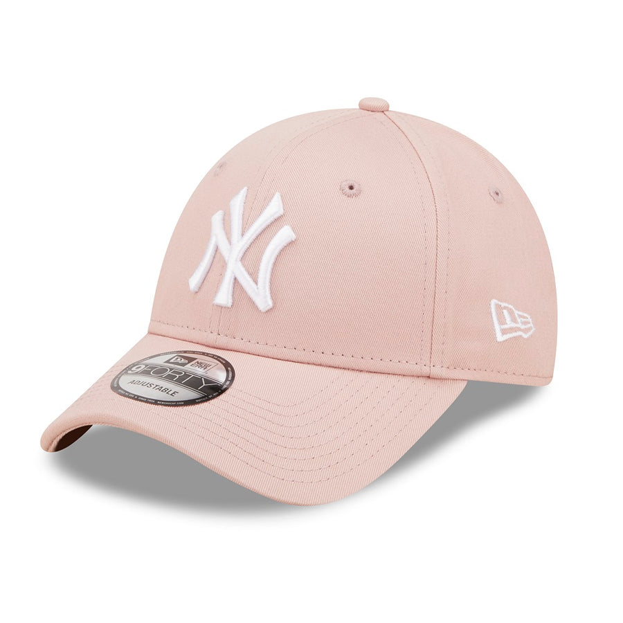 New York Yankees 9FORTY League Essential Pink Cap