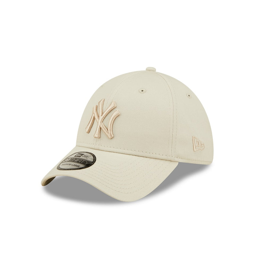 New York Yankees 39THIRTY League Essential Stone Cap