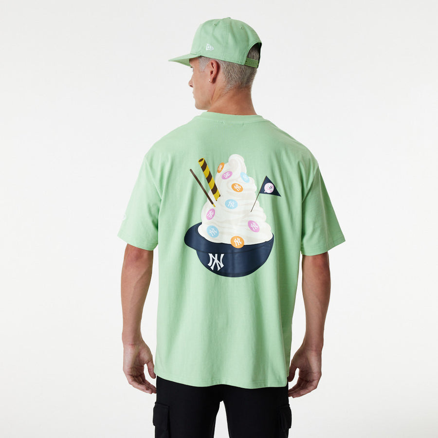 New York Yankees MLB Ice Cream Over Sized Green Tee