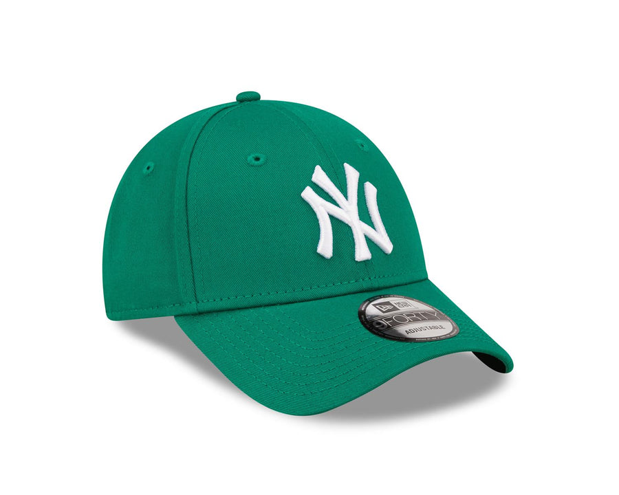 New York Yankees 9FORTY Womens League Essential Green Cap