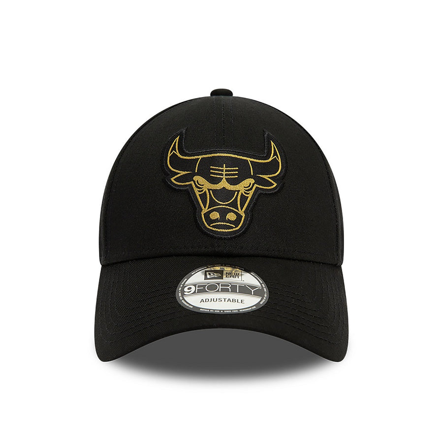 Chicago Bulls 9FORTY Metallic Badge Black Cap