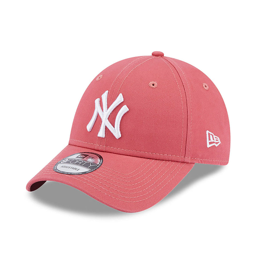 New York Yankees 9FORTY League Essential Peach Cap
