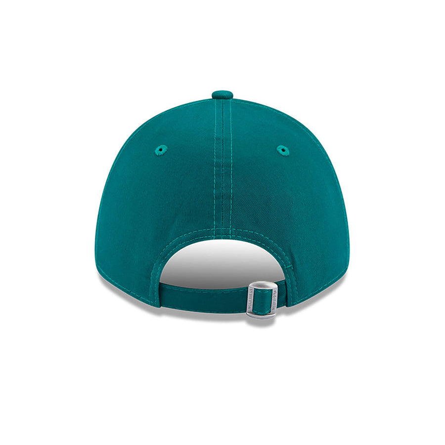 New York Yankees 9FORTY League Essential Green Cap