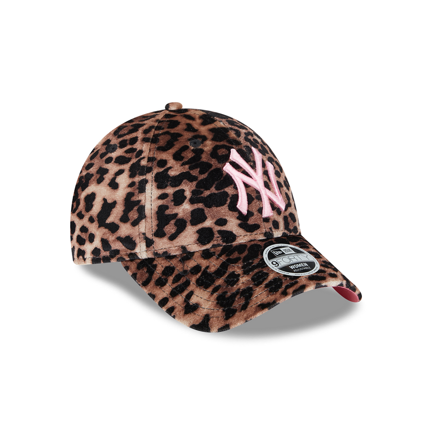 New York Yankees 9FORTY Womens Leopard Velour Brown Cap