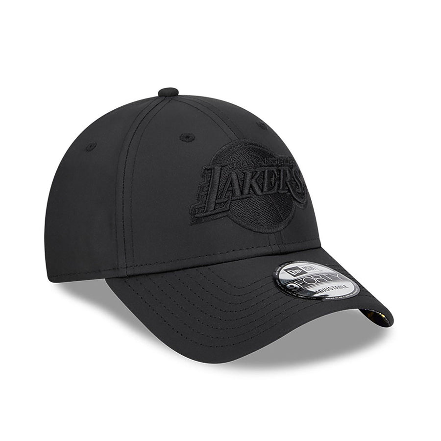 Los Angeles Lakers 9FORTY Game Play Black Cap
