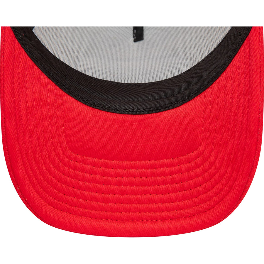 New Era Oval White/Red Trucker Cap