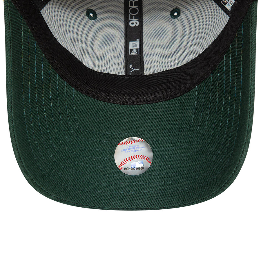 New York Yankees 9FORTY League Essential Dark Green Cap