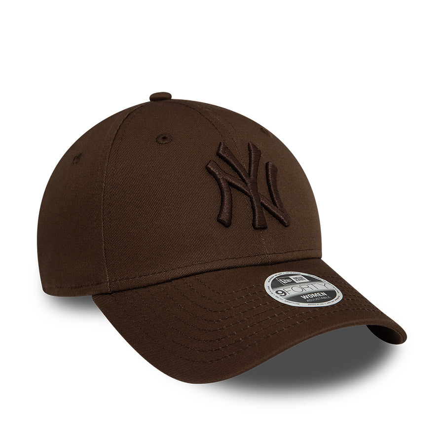 New York Yankees 9FORTY Womens League Essential Brown Cap