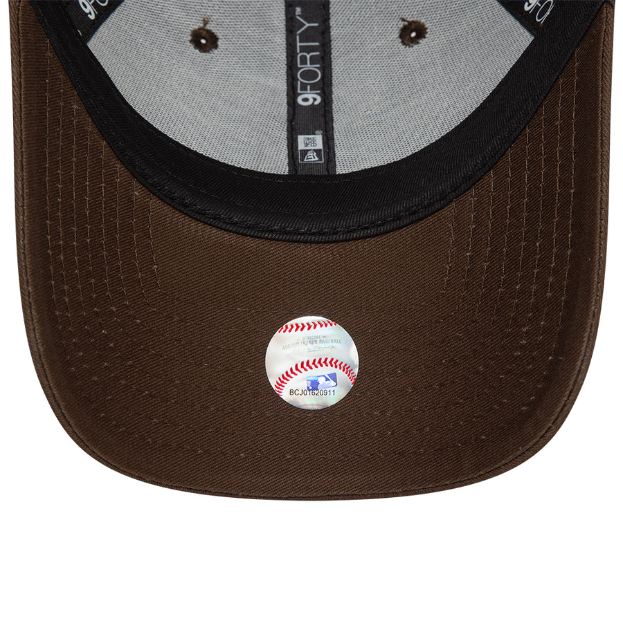 New York Yankees 9FORTY Womens League Essential Brown Cap