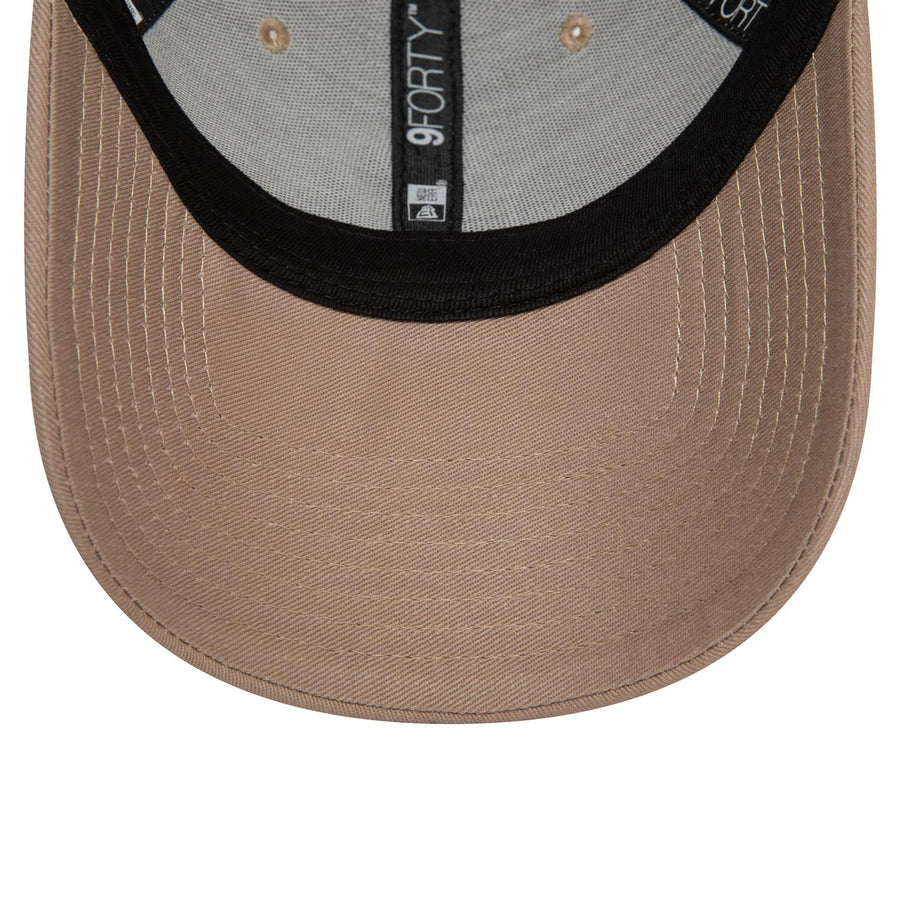 New York Yankees 9FORTY League Essential Pastel Brown  Cap