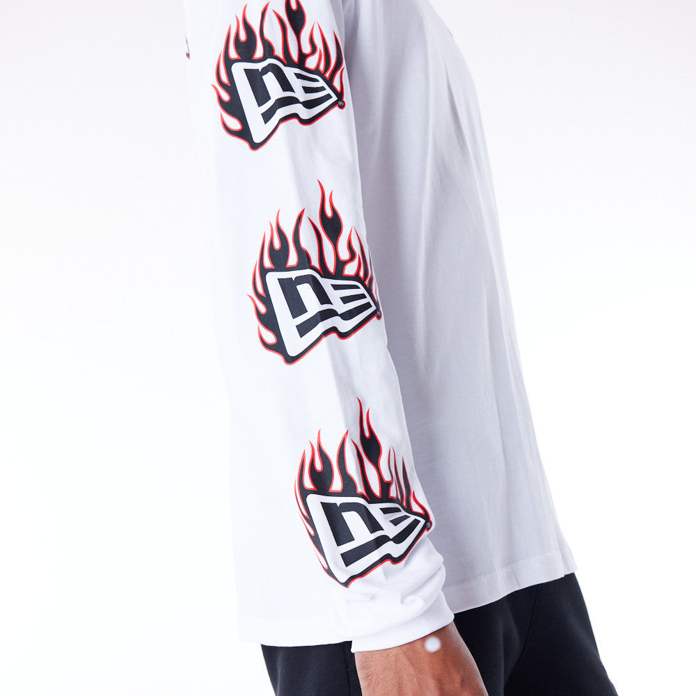 New Era Flag Flame Longsleeve White Tee – NewEra