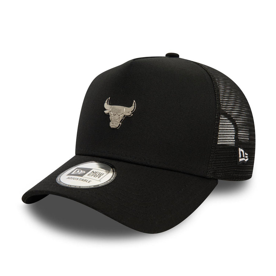 Chicago Bulls E-Frame Metallic  Black Trucker Cap