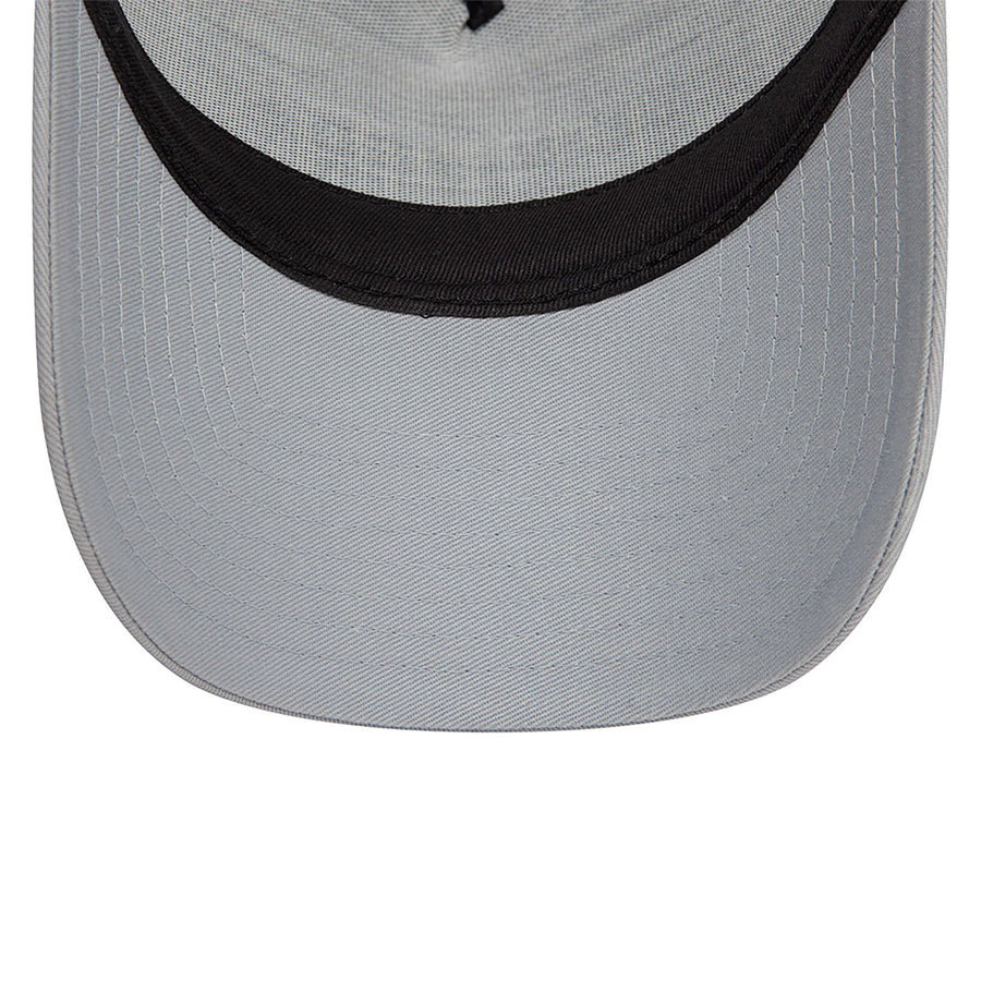 New Era 9FORTY License Plate Patch Grey Trucker Cap
