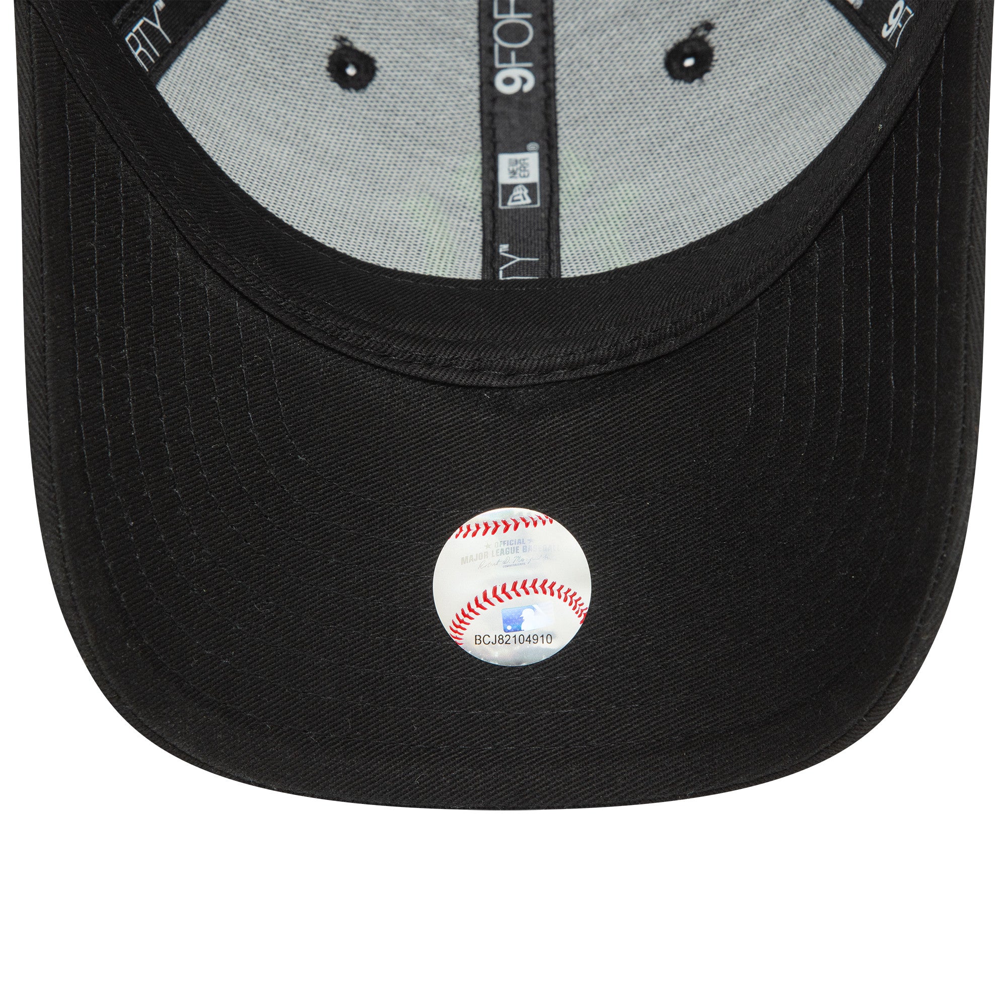familiar✖︎newera New York Yankees 9FORTY Kids Neon Black/Green Cap – NewEra