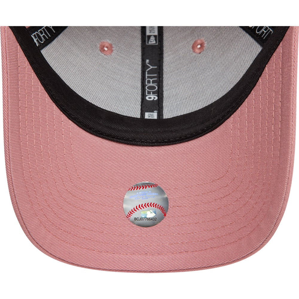 New York Yankees 9FORTY League Essential Pink Cap – NewEra