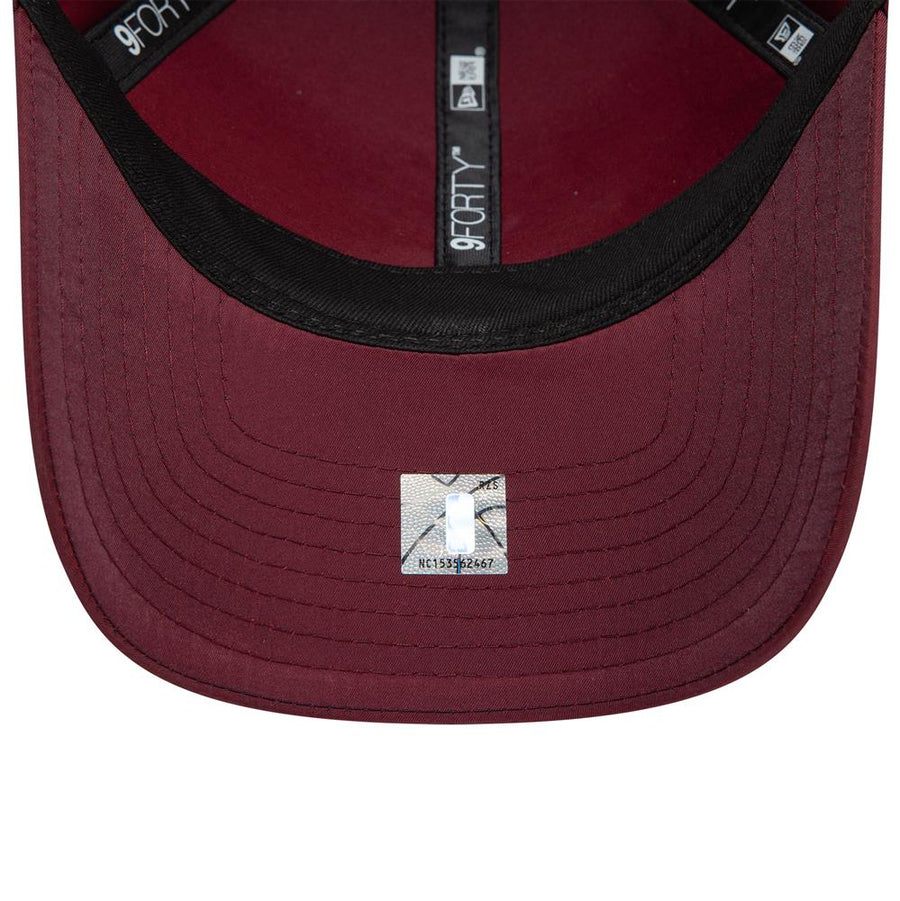 Miami Heat 9FORTY NBA Tech Dark Red Cap