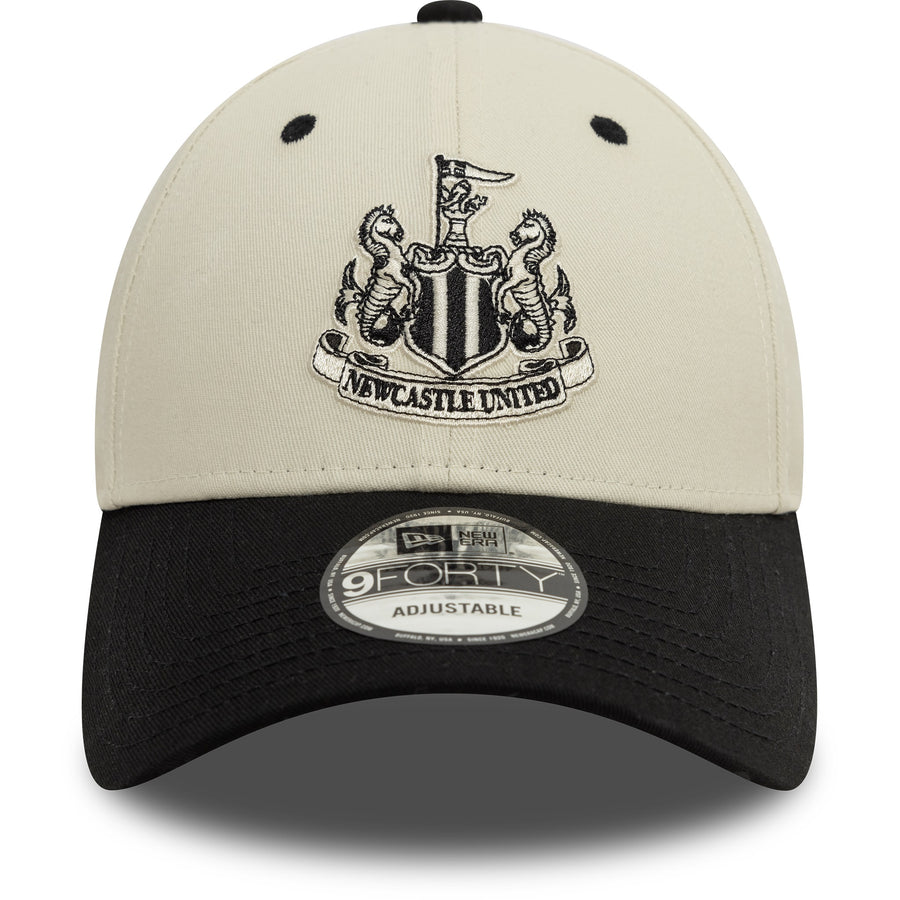 Newcastle United 9FORTY Contrast Visor Ivory/Black Cap