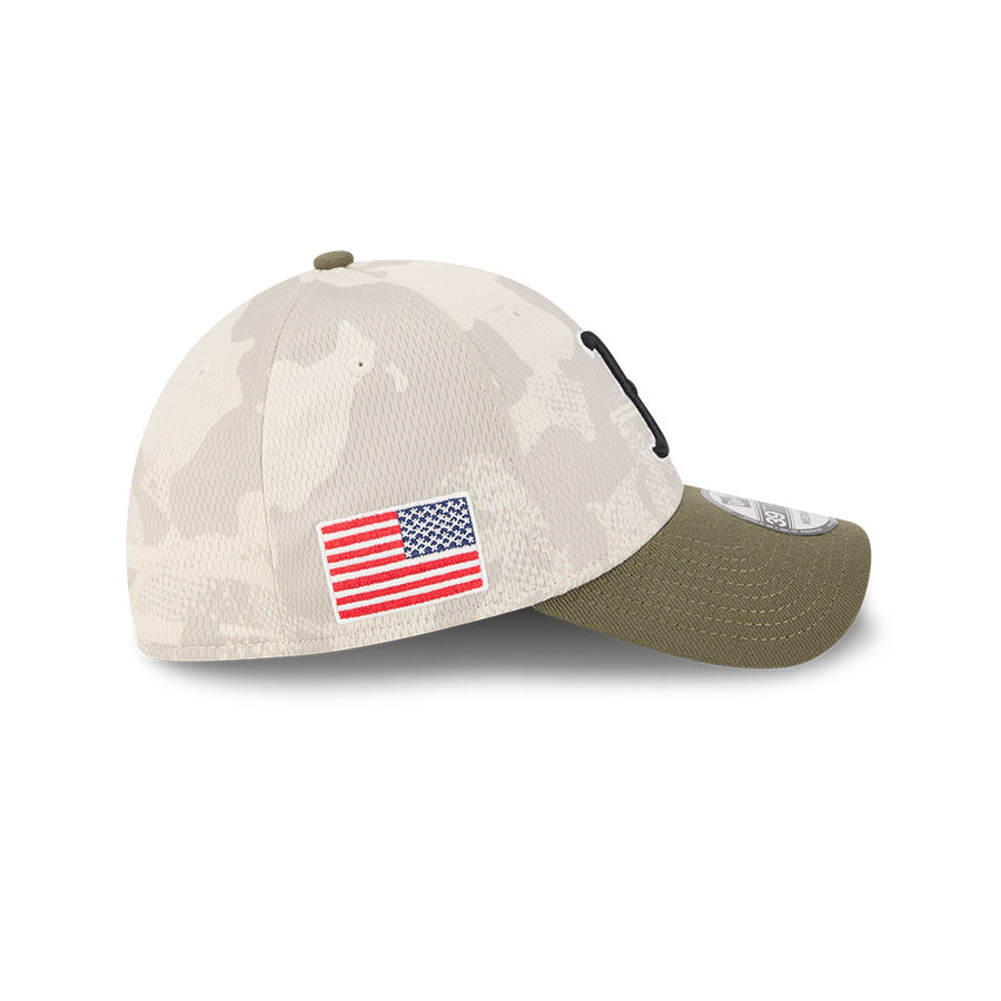 Boston Red Sox 39THIRTY MLB Armed Forces Day 2025 Stone/Olive Cap