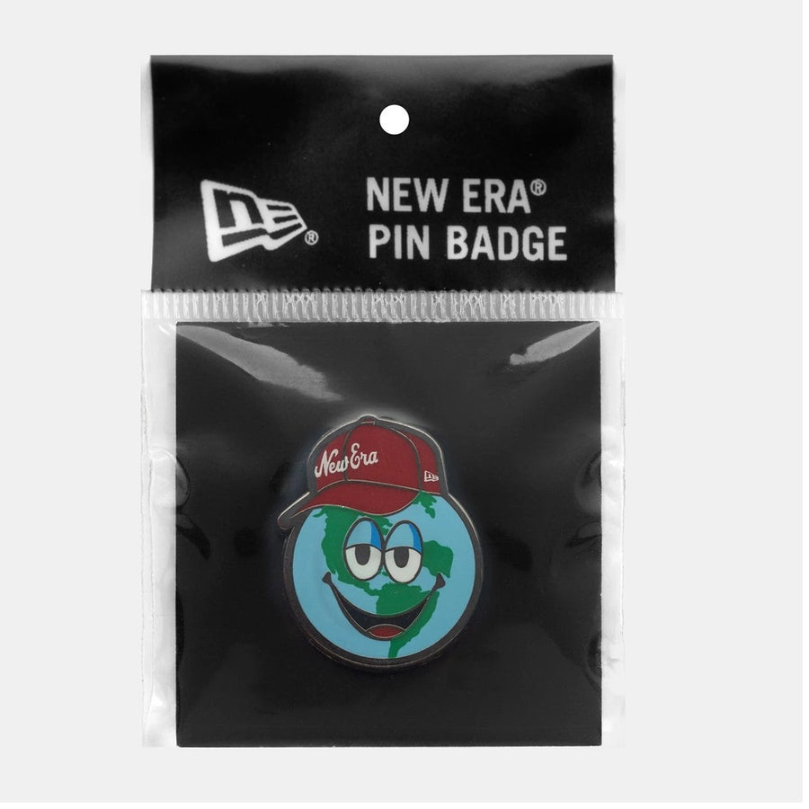 New Era Earth Silver Cap Pin