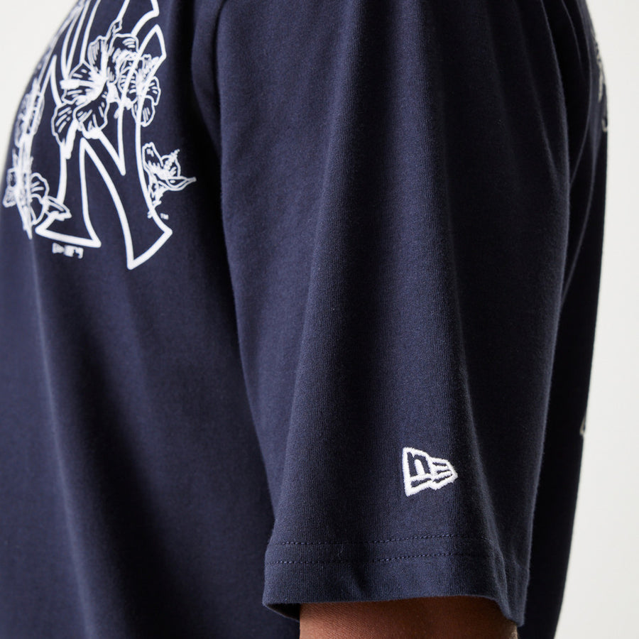 New York Yankees MLB Floral Graphic Oversized Navy Tee