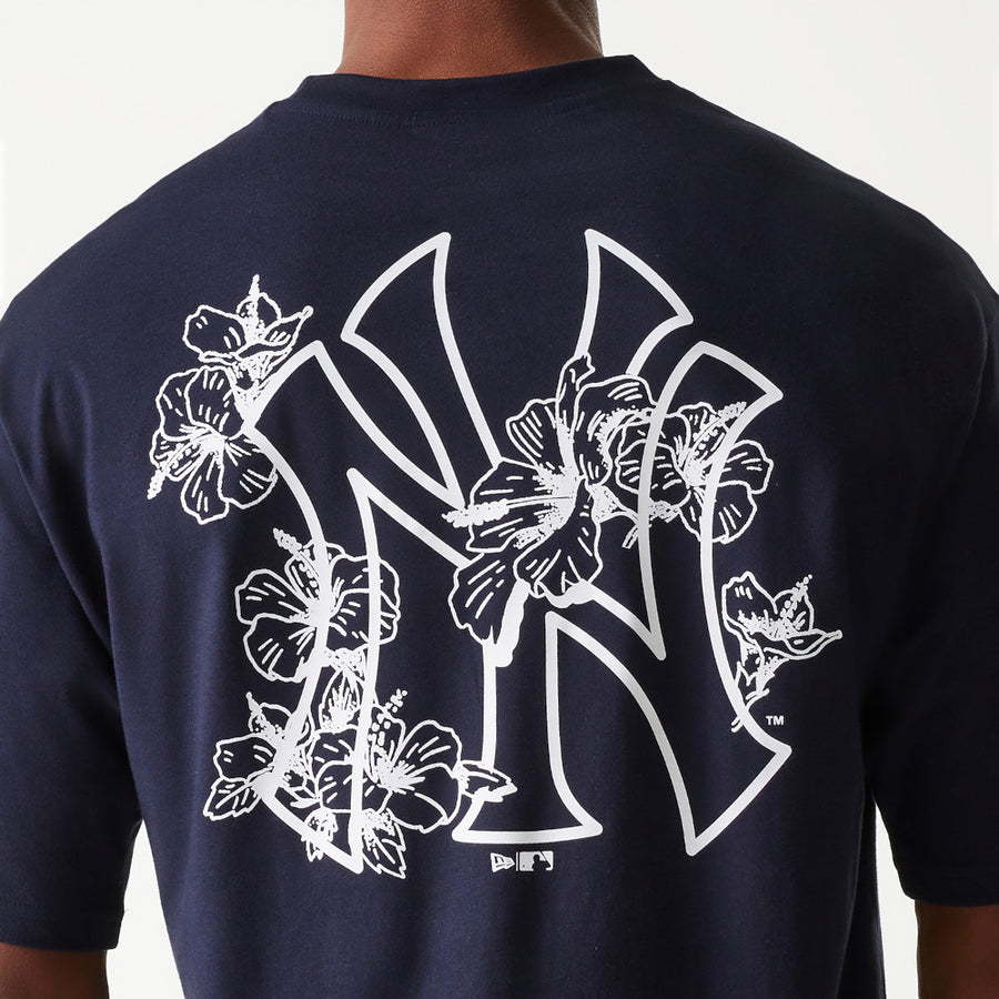 New York Yankees MLB Floral Graphic Oversized Navy Tee