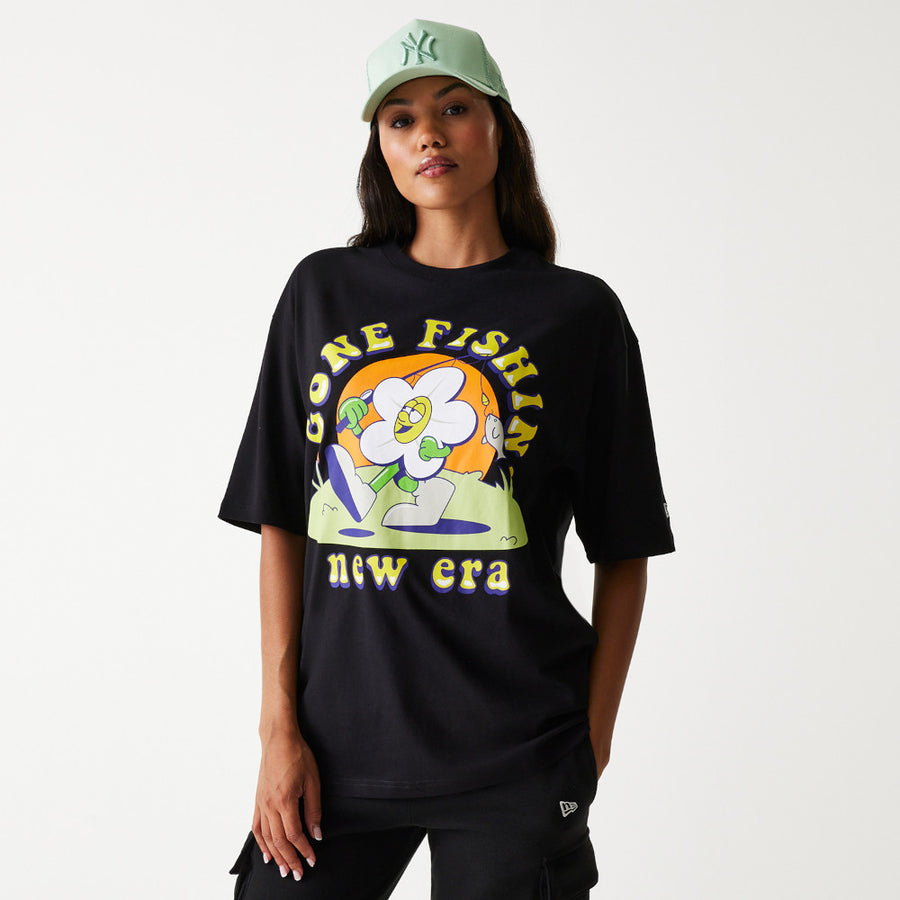 New Era Outdoor Graphic Oversized Black Tee