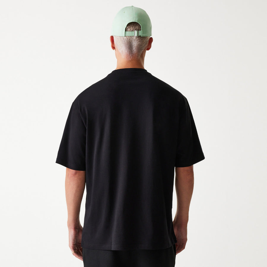 New Era Outdoor Graphic Oversized Black Tee