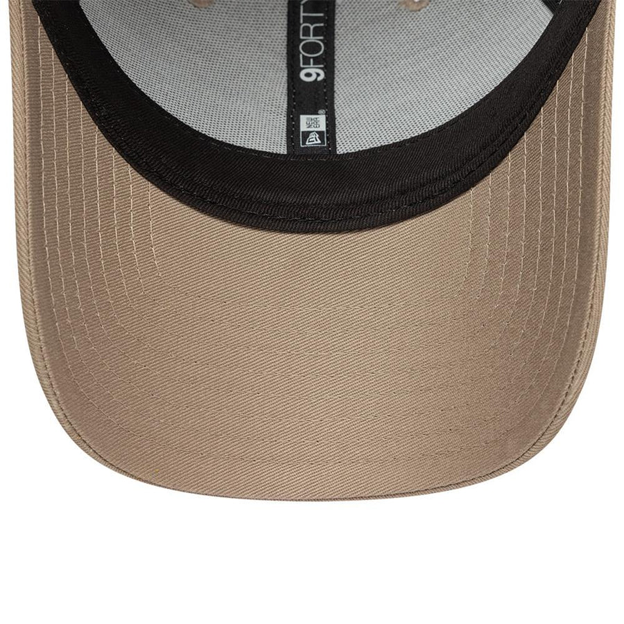 New York Yankees 9FORTY MLB League Essential Pastel Brown Cap