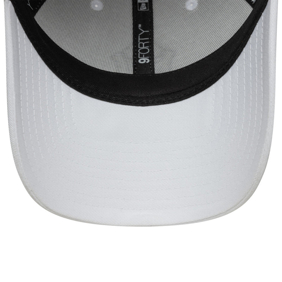 New York Yankees 9FORTY Outline White Cap