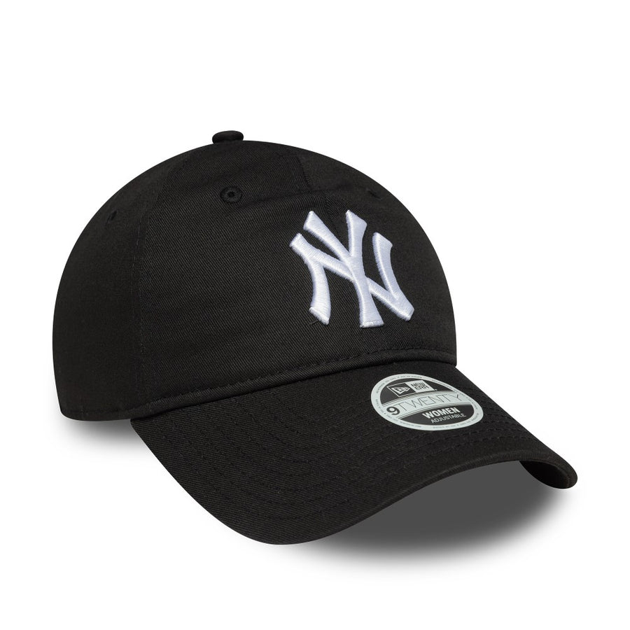 New York Yankees 9TWENTY Womens MLB League Essential Black Cap