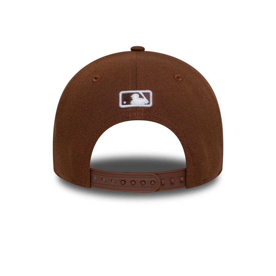 Oakland 9FORTY Athletics M-Crown MLB Brown Cap
