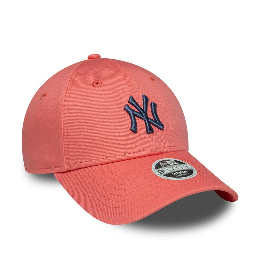 New York Yankees 9FORTY Womens MLB Mid League Essential Pastel Pink Cap