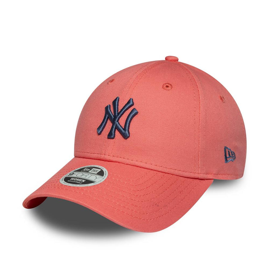 New York Yankees 9FORTY Womens MLB Mid League Essential Pastel Pink Cap