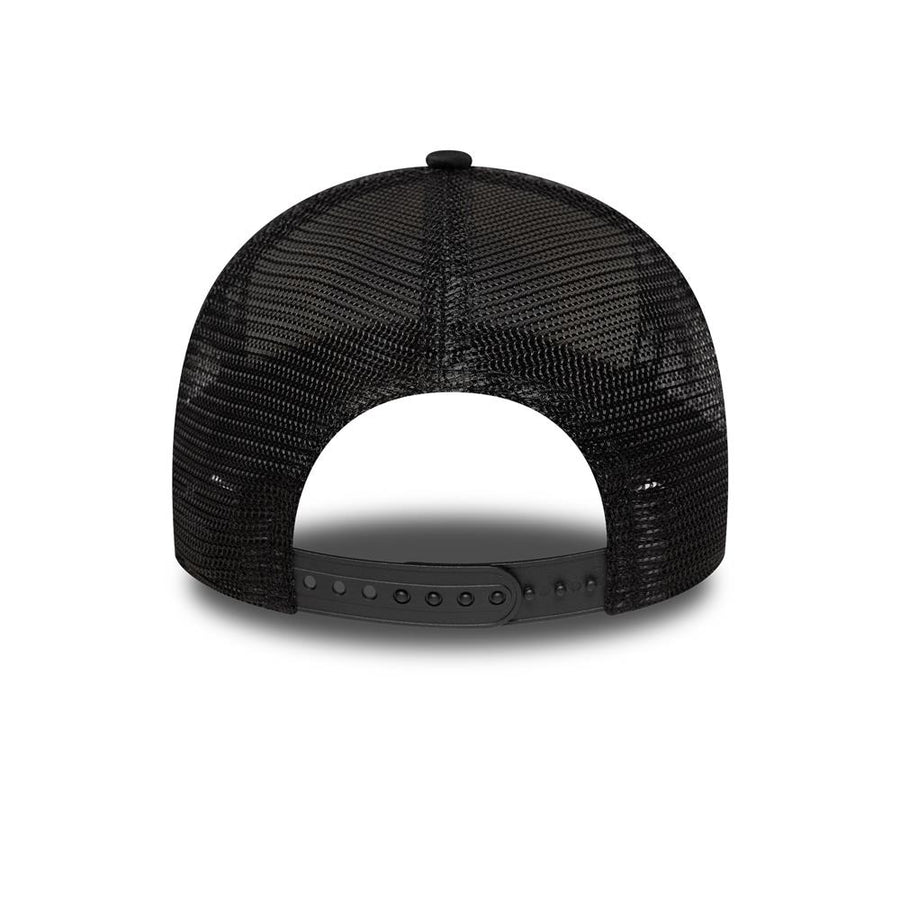 New Era E-Frame Oval Patch Stone/Black Trucker Cap
