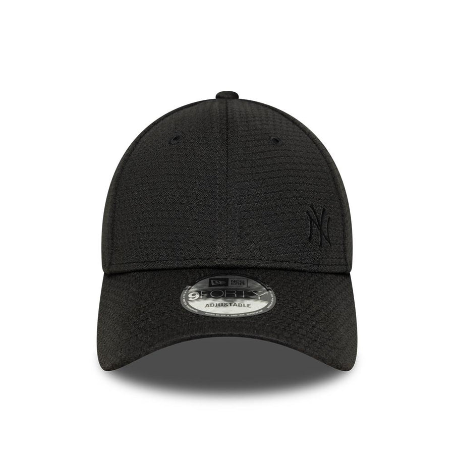 New York Yankees 9FORTY MLB Flawless Mesh Tonal Black Cap