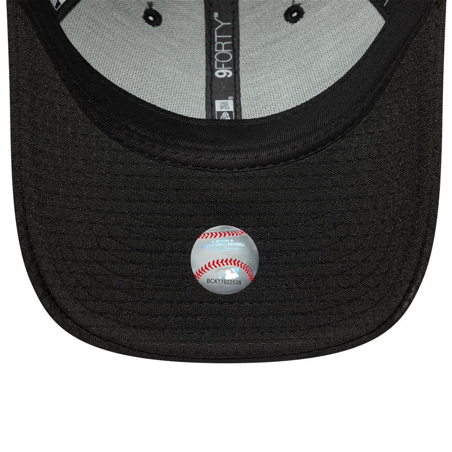 New York Yankees 9FORTY MLB Flawless Mesh Tonal Black Cap