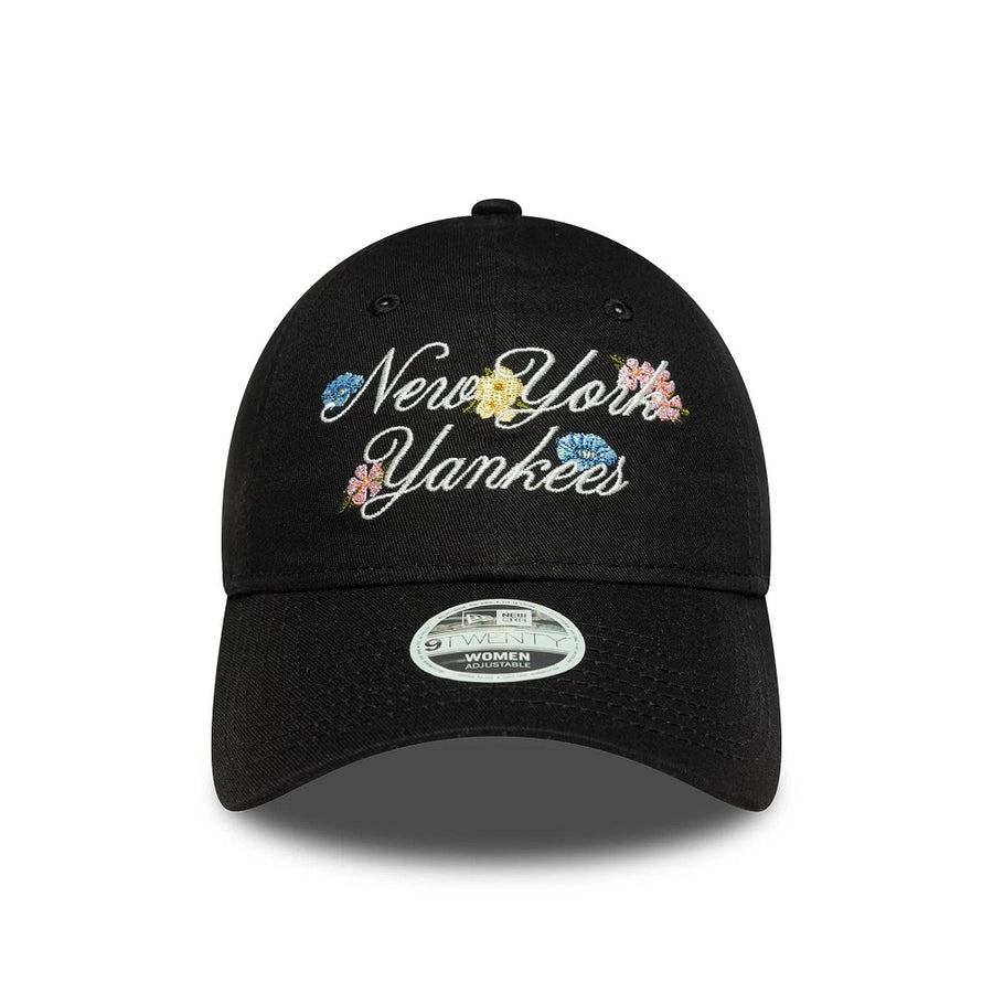 New York Yankees 9TWENTY Womens MLB Floral Script Black Cap