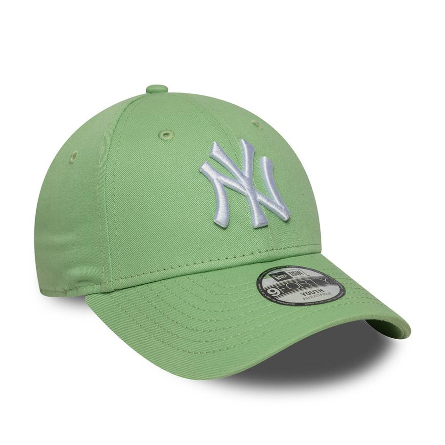 New York Yankees 9FORTY Kids MLB League Essential Pastel Green Cap