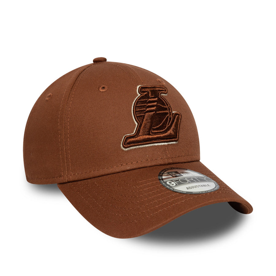 Los Angeles Lakers 9FORTY NBA Team Outline Brown Cap
