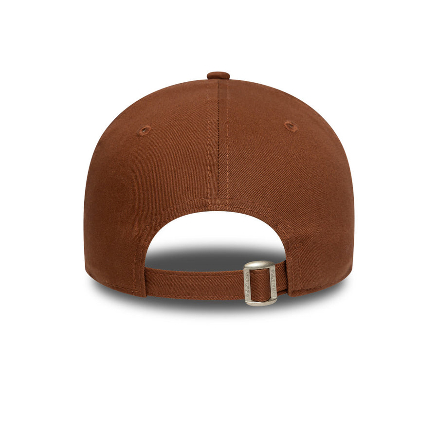 Los Angeles Lakers 9FORTY NBA Team Outline Brown Cap