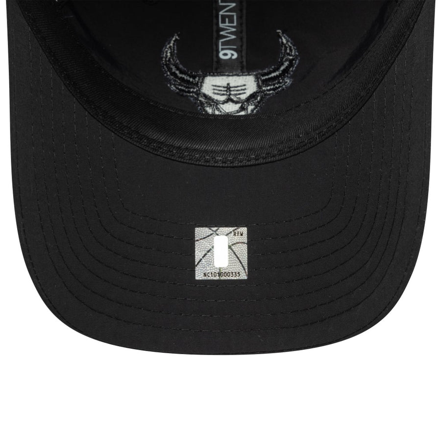Chicago Bulls 9TWENTY NBA Recycled Tonal Black Cap