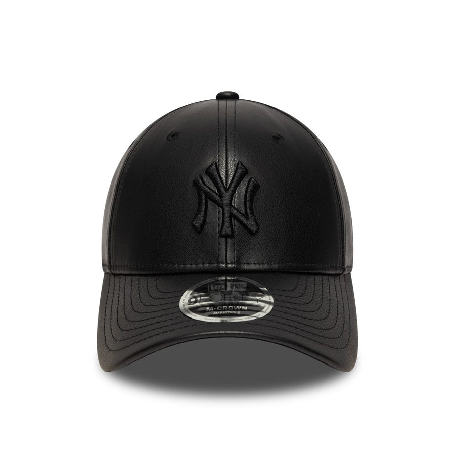 New York Yankees 9FORTY M-Crown PU Black Cap