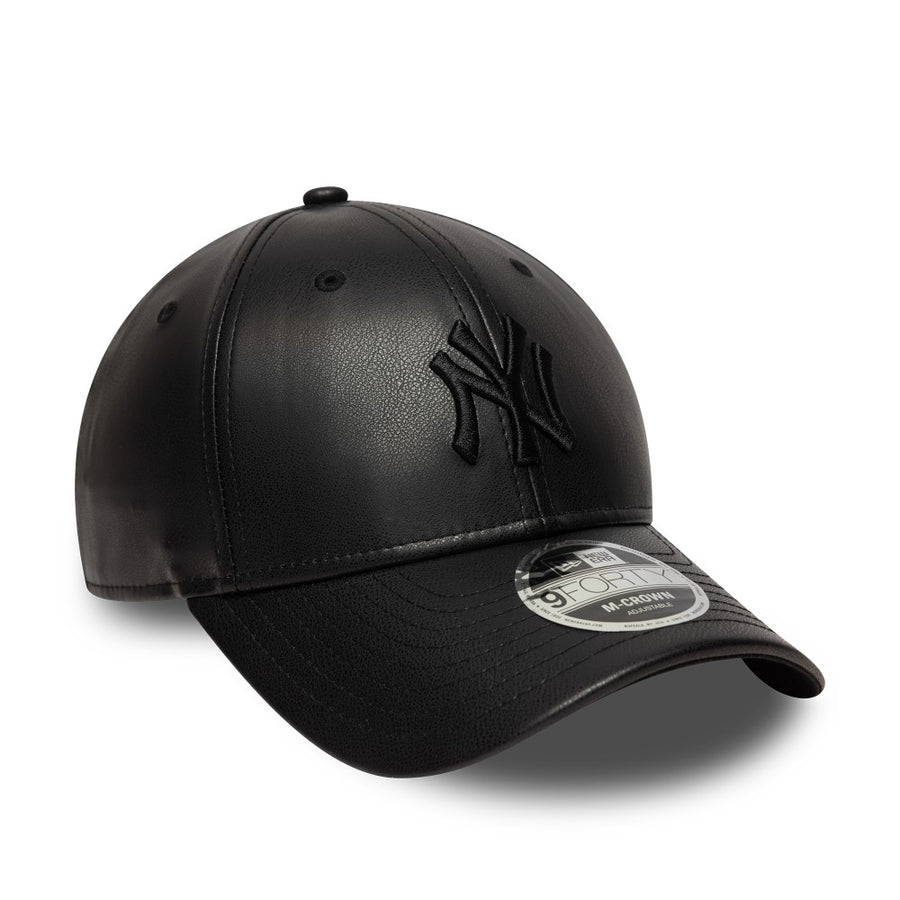 New York Yankees 9FORTY M-Crown PU Black Cap