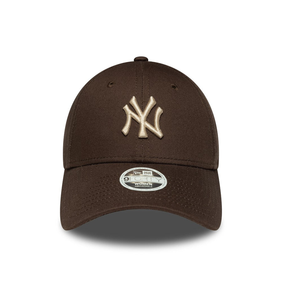 New York Yankees 9FORTY Womens League Essential Dark Brown Cap