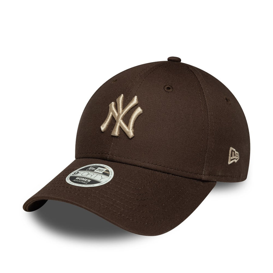 New York Yankees 9FORTY Womens League Essential Dark Brown Cap